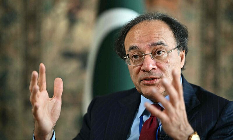 قومی ترقی کیلئے بنیادی معاشی ڈھانچے میں تبدیلی ناگزیر۔بجلی بل پر 10فیصد سرچارج عائد نہیں کیا گیا:وفاقی وزیر خزانہ