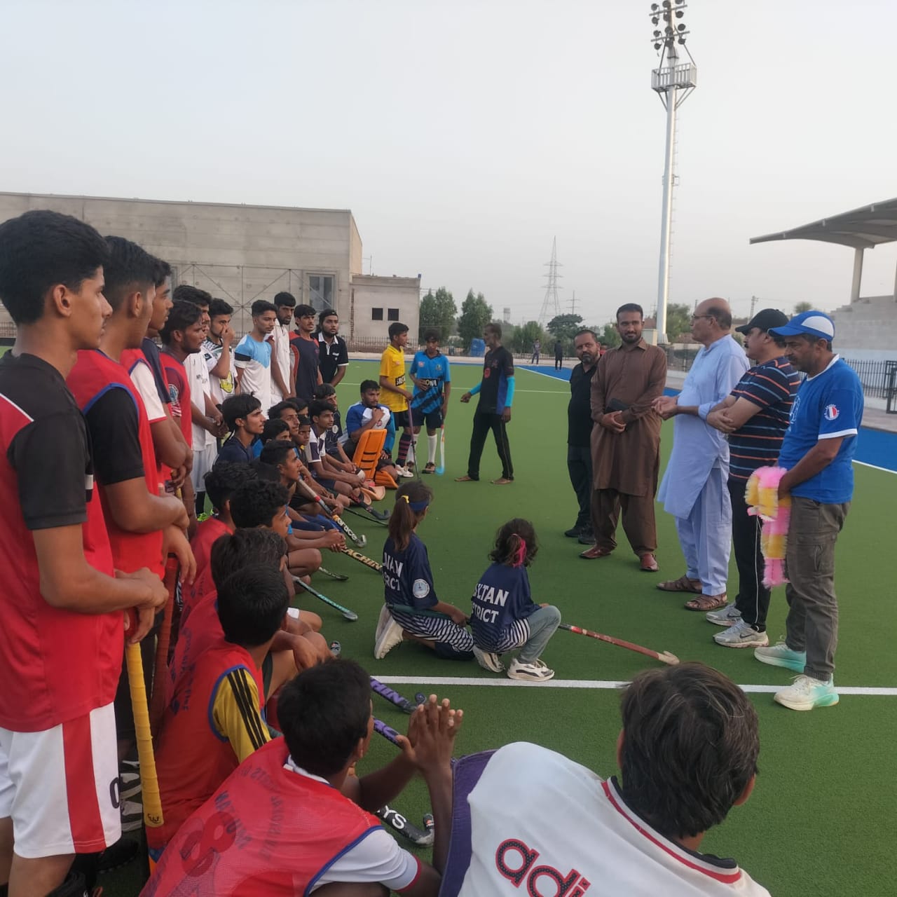 پنجاب انڈر 17 ہاکی ٹیم کی تشکیل کیلئے صوبائی سطح کے حتمی ٹرائلز کیلئے ملتان ڈویژن سے کھلاڑیوں کے 11 کھلاڑیوں کا انتخاب مکمل