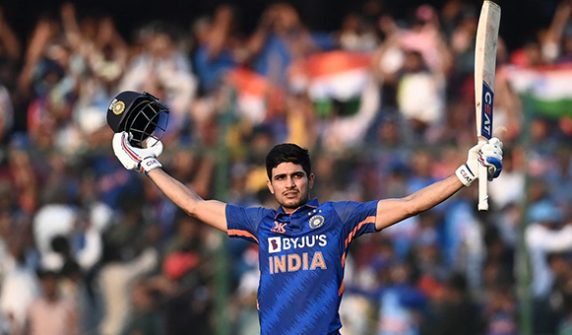 شبمن گل کی انجری مزید سنگین، 2025 کے بقیہ سیزن سے باہر — بھارتی ٹیم کے لیے بڑا دھچکا